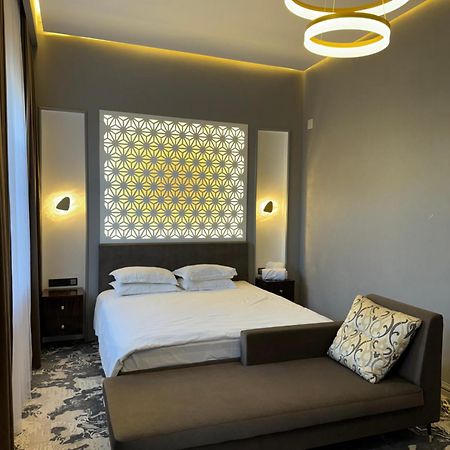 Jasmine Hotel Taraz Exterior foto