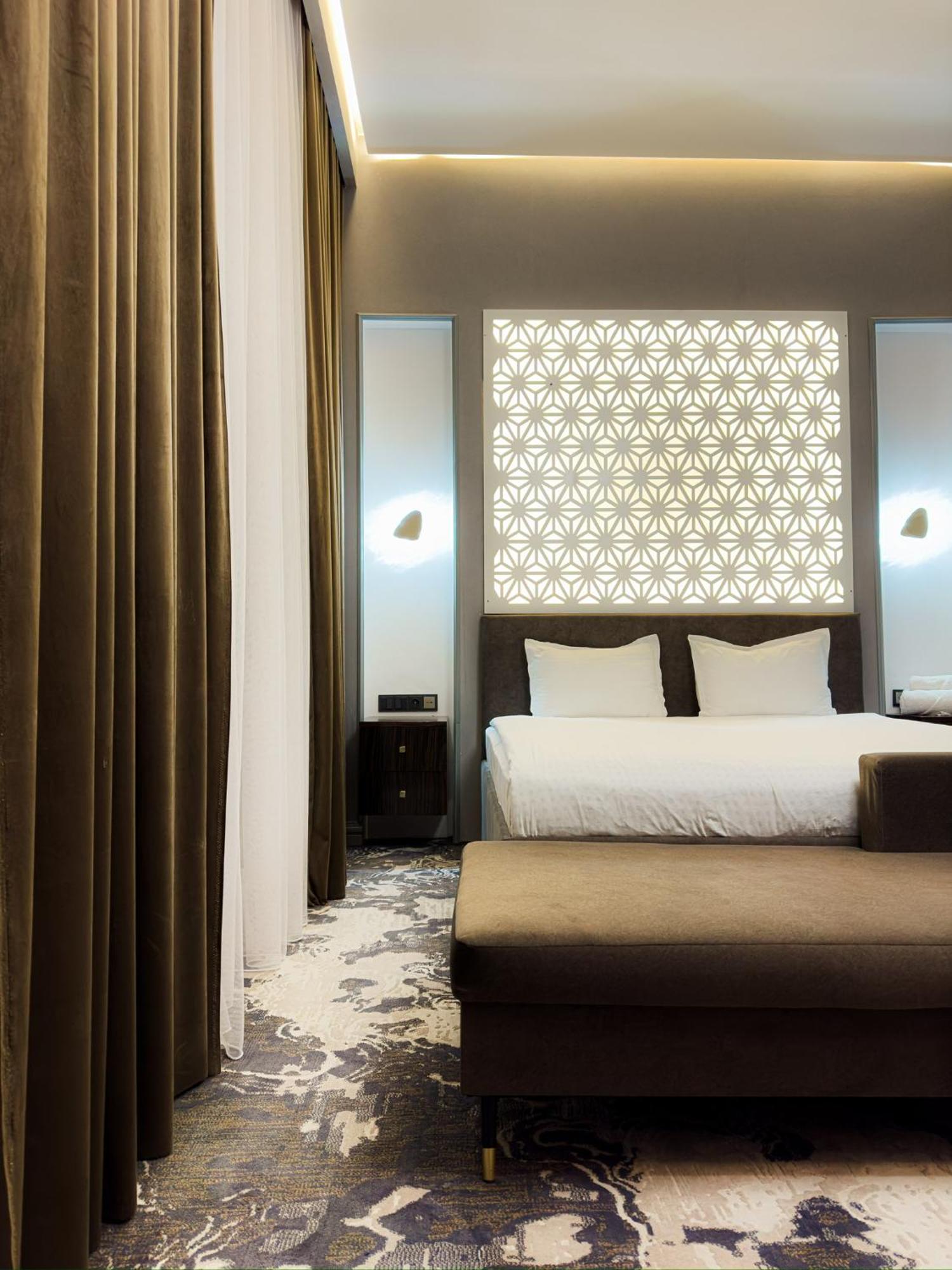 Jasmine Hotel Taraz Exterior foto