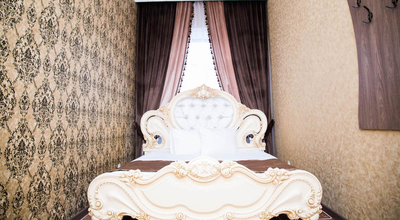 Jasmine Hotel Taraz Exterior foto